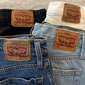 LEVI 501 SHORT BUNDLE 4 PAIRS- size 27